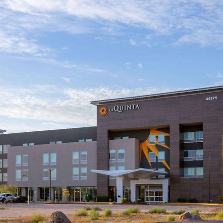 La Quinta Inn & Suites By Wyndham Maricopa Copper Sky Exterior photo