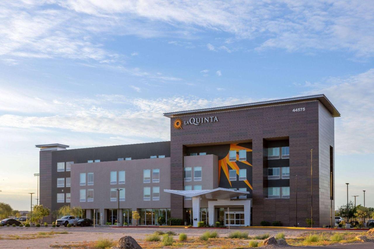 La Quinta Inn & Suites By Wyndham Maricopa Copper Sky Exterior photo